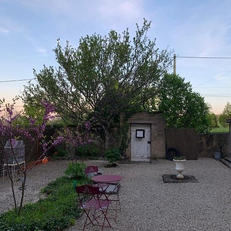 La Flavignienne Bed & Breakfast Flavigny-sur-Ozerain Exterior photo